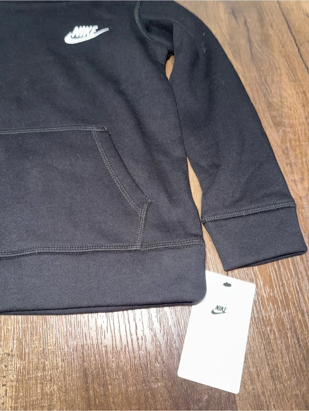 Nike Kids Black Club Fleece Pullover Hoodie NWT Size 5 (4-5 Yrs)